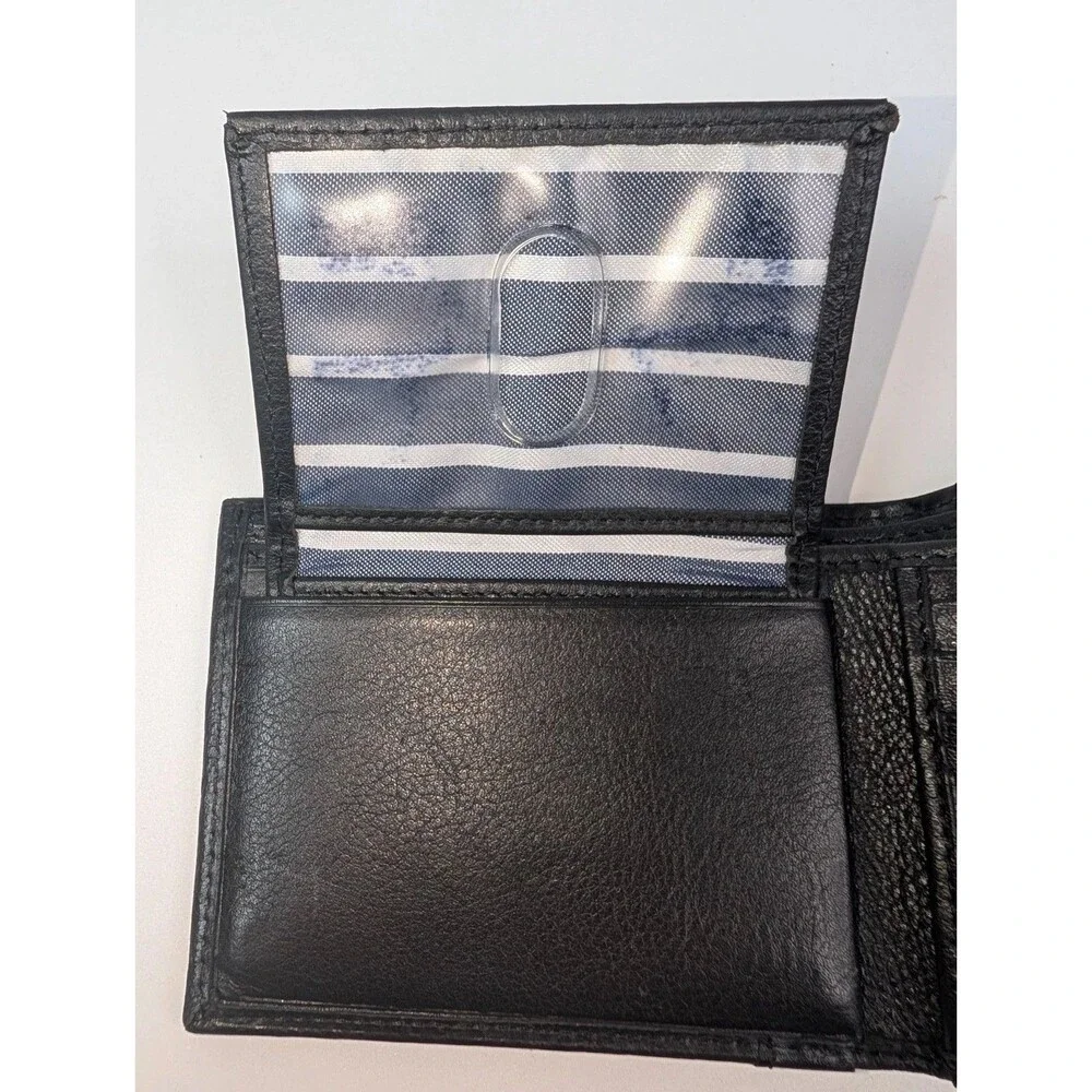 Nautica Black Leather Wallet Bifold ID Window Card Holder Mens
